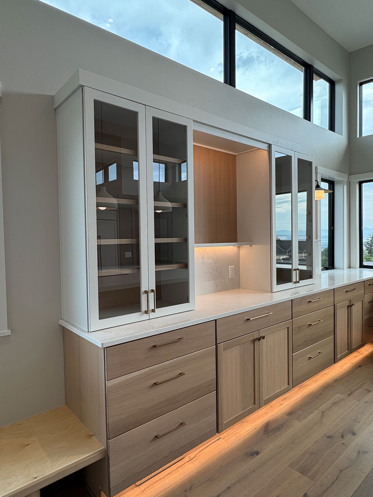 South Helena Overlook Residence